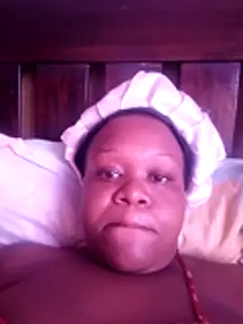 Snapshot of michachibela chatting on July 18, 5:22 am michachibela online show from July 18, 5:22 am