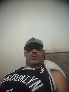 Snapshot of safadaoBOY chatting on July 11, 6:49 am safadaoBOY online show from July 11, 6:49 am