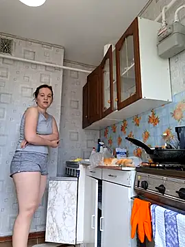 JeanneLoryzia online show from July 11, 7:33 am