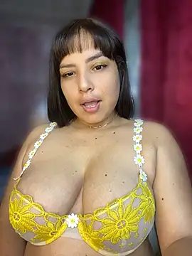 Mia Bigtits online show from July 17, 9:19 pm