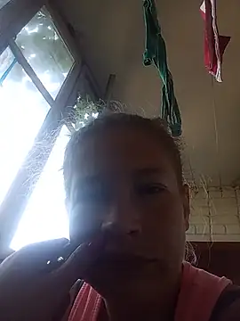 Snapshot of rita-mis chatting on July 13, 7:22 am rita-mis online show from July 13, 7:22 am