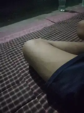 Snapshot of Aryanak00786 chatting on July 14, 6:13 pm Aryanak00786 online show from July 14, 6:13 pm
