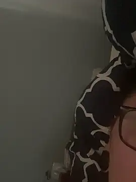 lilygwen05x online show from July 14, 10:21 am