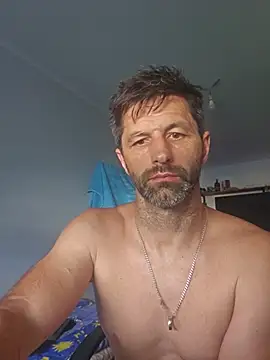 Snapshot of AndrejZa chatting on July 14, 3:07 pm AndrejZa online show from July 14, 3:07 pm