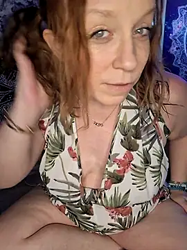 Snapshot of XxMs_StarzxX chatting on October 10, 12:09 am XxMs StarzxX online show from October 10, 12:09 am