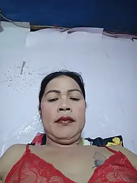 Snapshot of moninafox69 chatting on July 20, 12:29 pm moninafox69 online show from July 20, 12:29 pm
