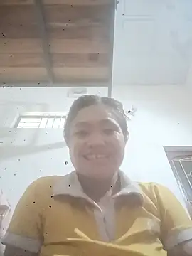 Snapshot of 2_bananaa chatting on July 25, 7:17 am 2 bananaa online show from July 25, 7:17 am