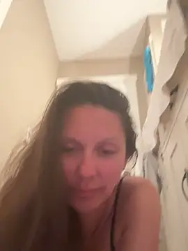 Bella 2323 online show from July 17, 4:41 am