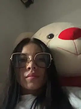 Snapshot of Hott_Bunny chatting on July 20, 10:23 pm Hott Bunny online show from July 20, 10:23 pm