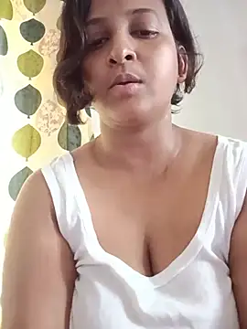 Snapshot of Priya44sexa chatting on July 22, 9:01 am Priya44sexa online show from July 22, 9:01 am