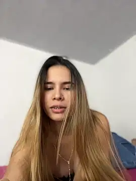 Jenna1  online show from September 20, 10:00 pm