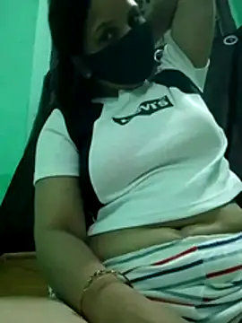 Snapshot of Tanishka67 chatting on July 20, 3:25 pm Tanishka67 online show from July 20, 3:25 pm