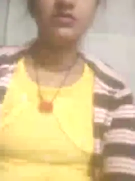 CHANDI HOT34 online show from July 23, 10:35 am