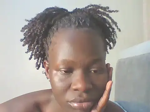 Snapshot of melanin-ebonie chatting on July 21, 3:03 pm melanin-ebonie online show from July 21, 3:03 pm