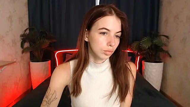 MiniModel online show from July 22, 8:06 am