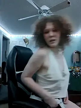 MaddieBoo1 online show from July 22, 3:09 am