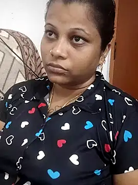 Jillukutty143 online show from July 25, 9:18 am