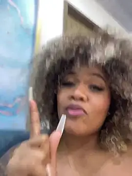 riri brunnete online show from January 14, 2:32 pm