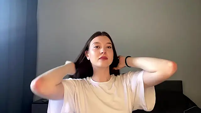 Mariawants online show from August 6, 1:13 pm