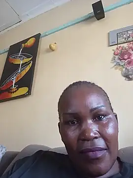 Snapshot of Brown_assly chatting on July 28, 6:20 am Brown assly online show from July 28, 6:20 am