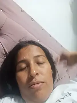 Snapshot of Hurtad_12 chatting on July 26, 11:11 pm Hurtad 12 online show from July 26, 11:11 pm