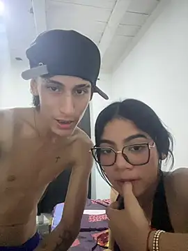 Snapshot of sebxstiancito chatting on August 1, 7:46 pm sebxstiancito online show from August 1, 7:46 pm