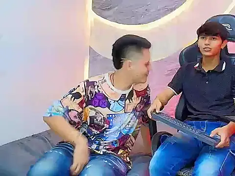 Benjamin Alam online show from July 23, 8:51 pm
