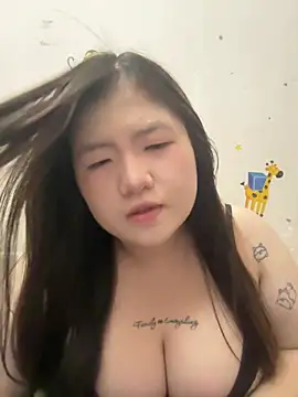 Danzyjoly online show from July 25, 3:20 pm