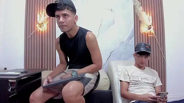 hotguyvictor online show from July 29, 12:36 pm