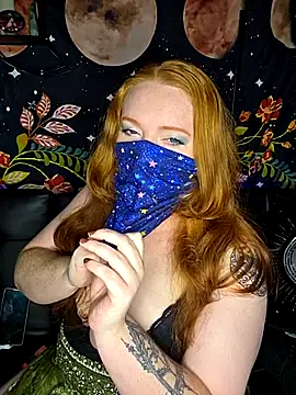 Snapshot of VibeFox chatting on July 31, 1:38 am VibeFox online show from July 31, 1:38 am