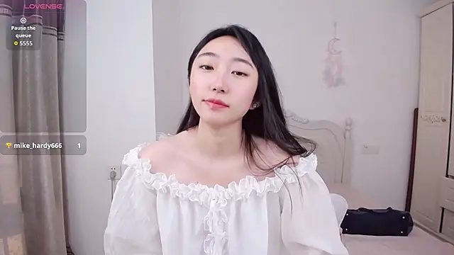 Snapshot of VeronicaDaugherty chatting on July 26, 10:33 am VeronicaDaugherty online show from July 26, 10:33 am