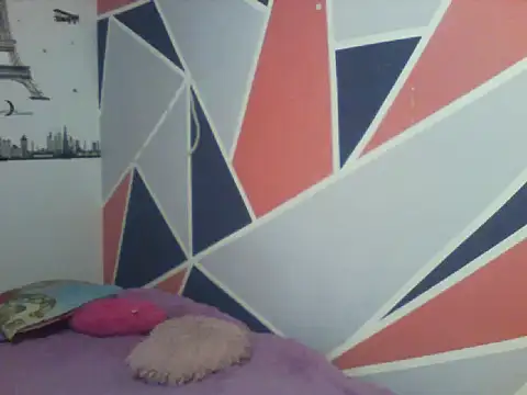 Snapshot of grace_caroline chatting on August 3, 6:45 am grace caroline online show from August 3, 6:45 am