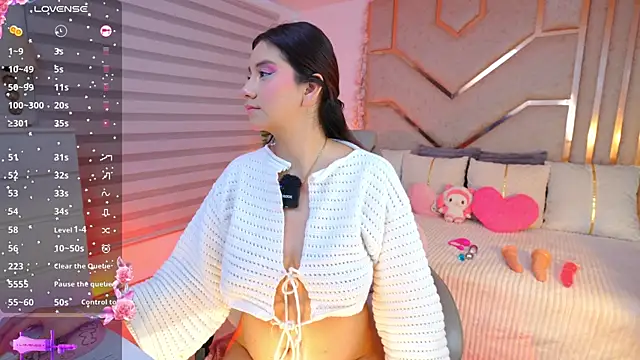 larisa-- online show from July 28, 6:20 pm