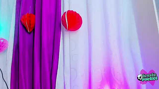 jessierocketx online show from February 27, 10:21 pm