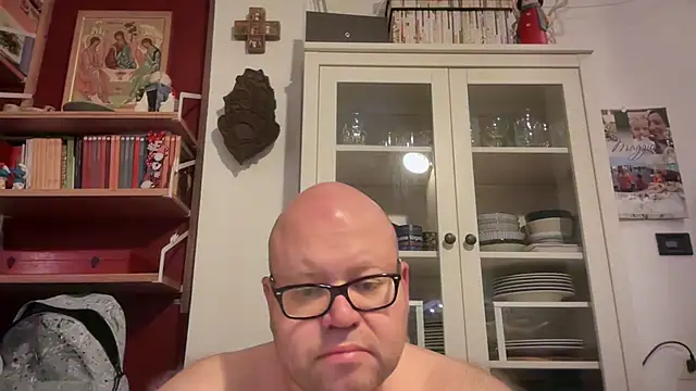 theitalianbear online show from May 24, 2:27 am