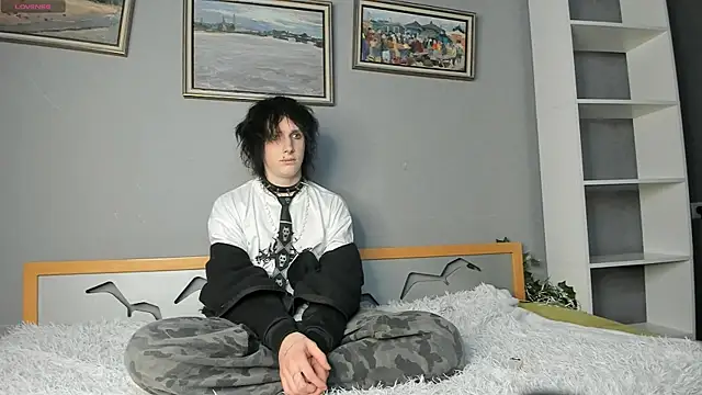Ember Vixen online show from July 25, 9:56 pm