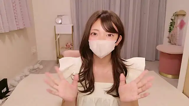 Snapshot of ooMEI chatting on July 30, 10:25 am ooMEI online show from July 30, 10:25 am