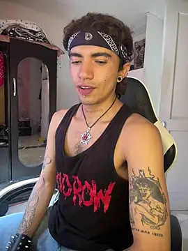 darkodarkoo online show from August 1, 7:24 pm