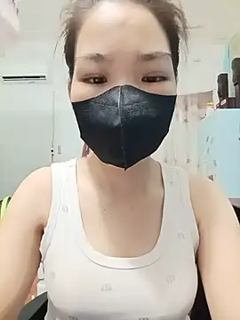 ThiThuy22 online show from July 28, 7:15 pm