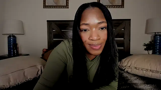 nicolesolace online show from April 5, 2:53 am