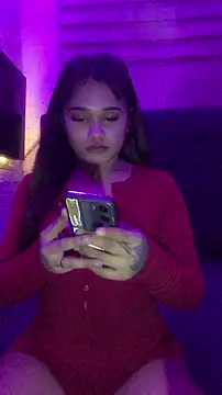Snapshot of FoxxyJesa chatting on April 26, 2:59 pm FoxxyJesa online show from April 26, 2:59 pm