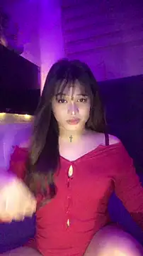 Snapshot of FoxxyJesa chatting on May 3, 2:45 pm FoxxyJesa online show from May 3, 2:45 pm