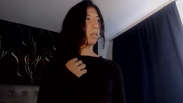JulietSinclair online show from August 6, 3:03 pm