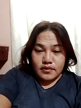 Snapshot of Andrea0414 chatting on January 6, 12:27 am Andrea0414 online show from January 6, 12:27 am