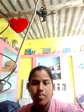 Miss rohni23 online show from August 8, 11:12 am
