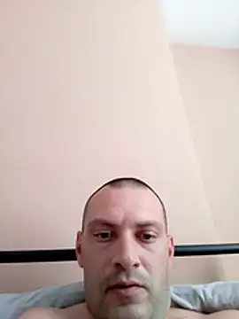 klanvezer online show from August 2, 3:43 pm