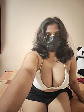  Lusty cOuple  online show from August 8, 5:59 pm