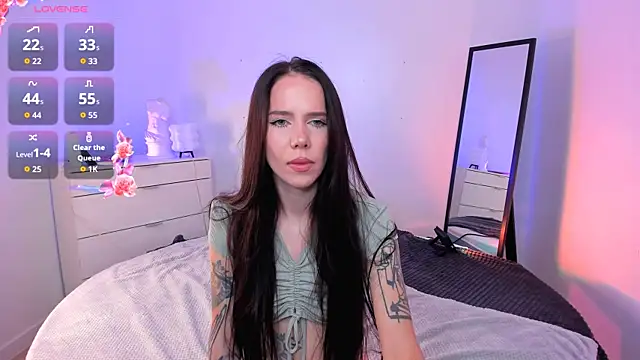 Angel Doll   online show from August 5, 8:55 pm