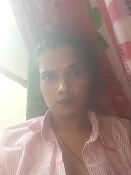 Snapshot of Kira105xxx chatting on August 1, 11:58 pm Kira105xxx online show from August 1, 11:58 pm