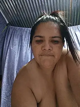 daireana online show from August 5, 12:24 am